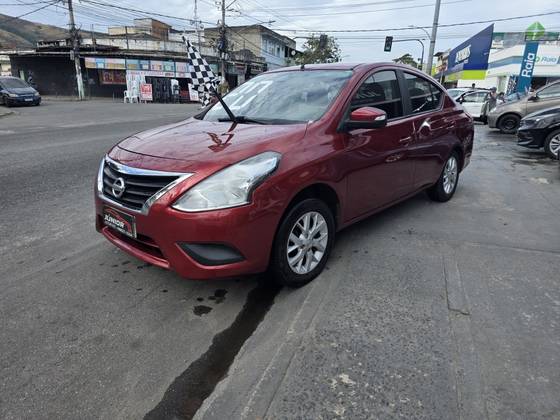 NISSAN VERSA 1.6 16V FLEXSTART SV 4P XTRONIC NISSAN VERSA 1.6 16V FLEXSTART SV 4P XTRONIC